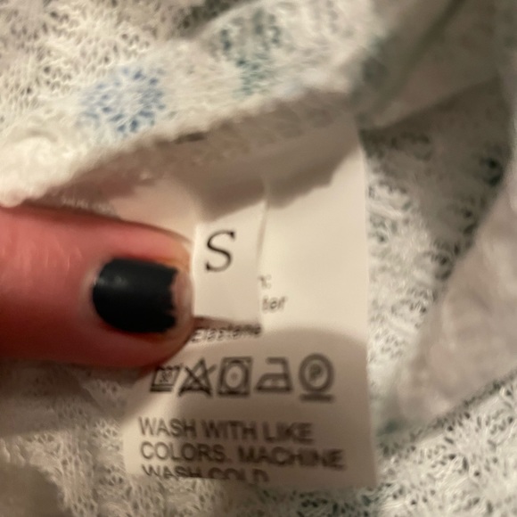 Crop top - Picture 3 of 3